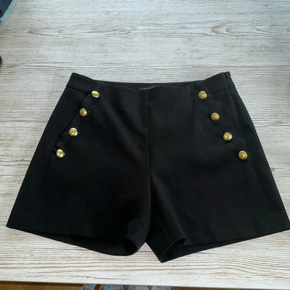 BANANA REPUBLIC High-Rise 5" Black Sailor Short Golden Buttons & Pockets 6 - Picture 2 of 8